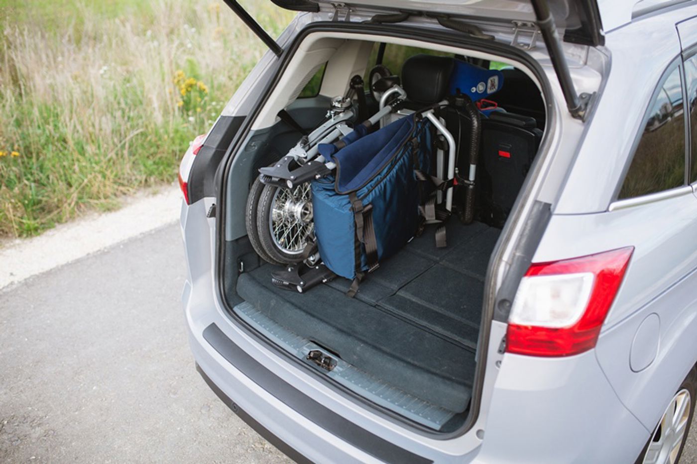 E Multiroller in kofferbak.jpg