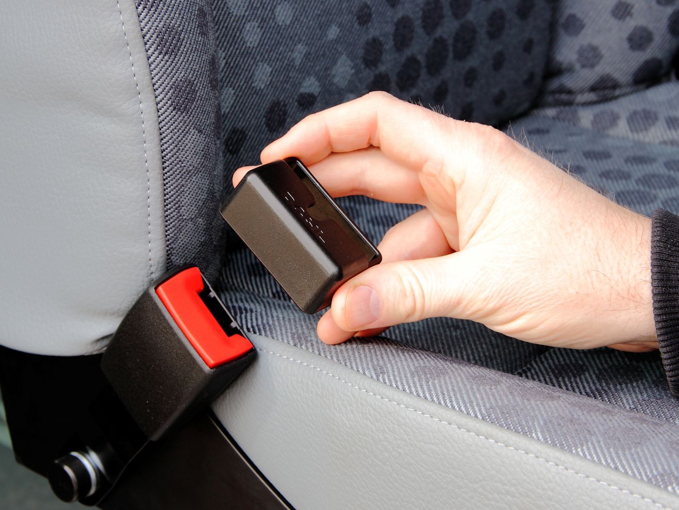 Seat belt cover cap